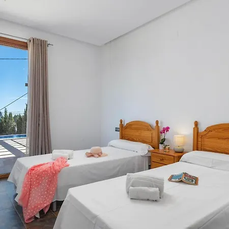 Anis - Plusholidays Villa *