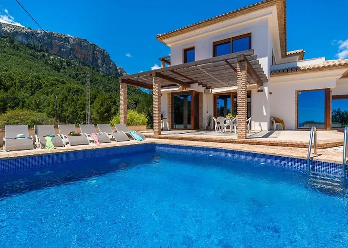 Villa Anis - Plusholidays *